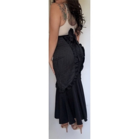 Victorian Black Pinstripe Bow Gothic Mermaid Skirt - Picture 2 of 8